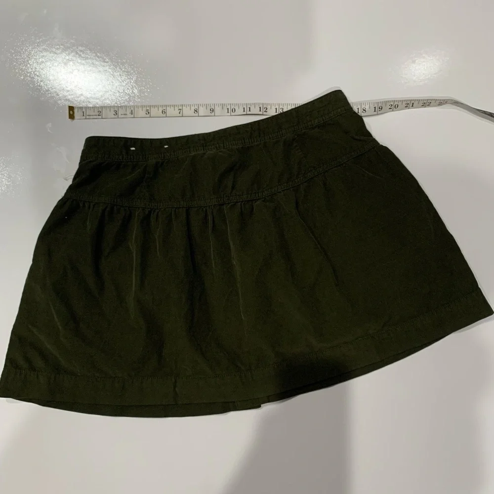 American Eagle Outfitters Women's Dark Green Mini Skirt